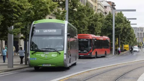buses-zaragoza 02